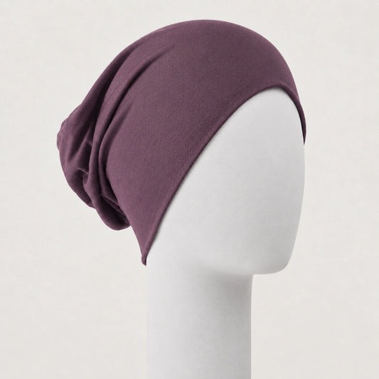 Bonnet chimio classique en bambou prune Sibelle sur fond blanc