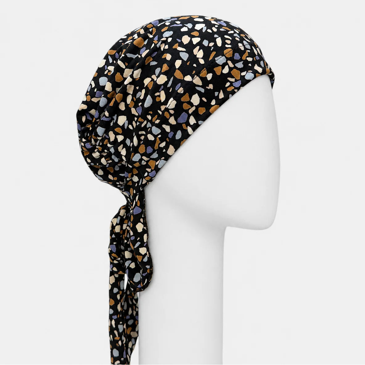 Foulard à corde éclats Sibelle sur fond blanc