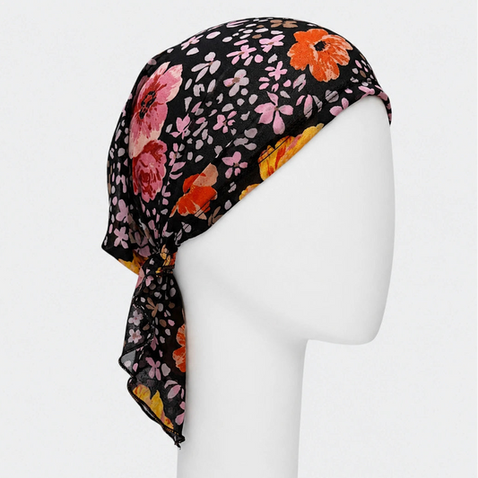 Foulard prénoué en chiffon fleurs marines Sibelle sur fond blanc