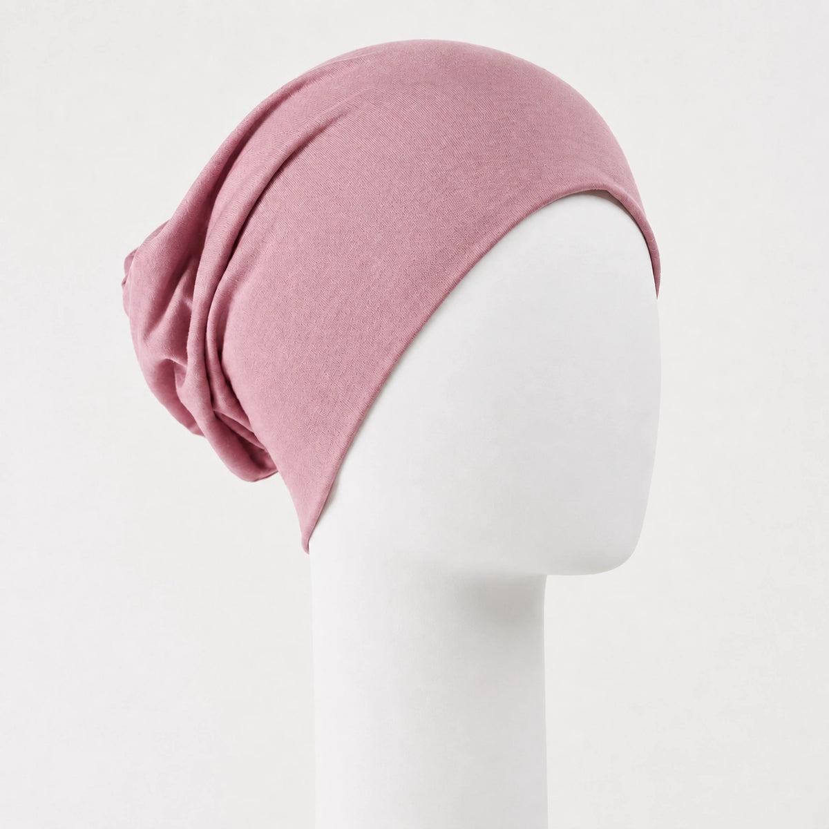Bonnet chimio classique en bambou vieux rose Sibelle sur fond blanc