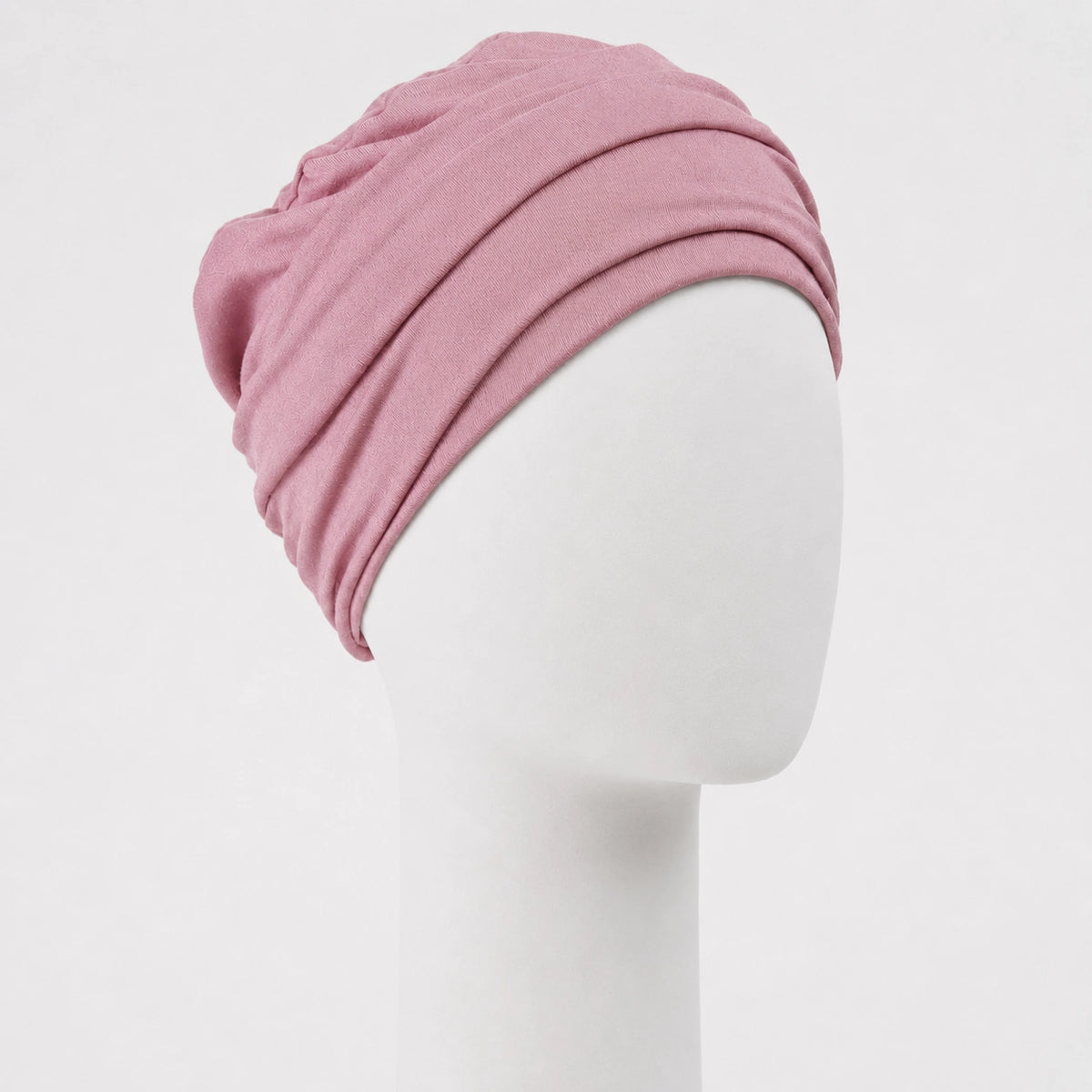 Bonnet twist en bambou vieux rose Sibelle sur fond blanc