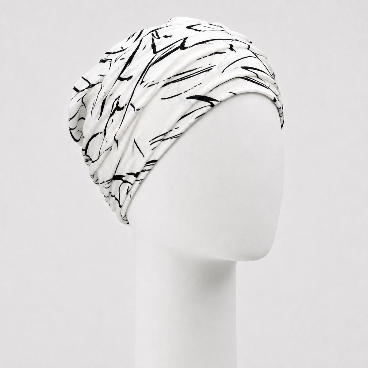 Bonnet twist darcy blanc Sibelle sur fond blanc 