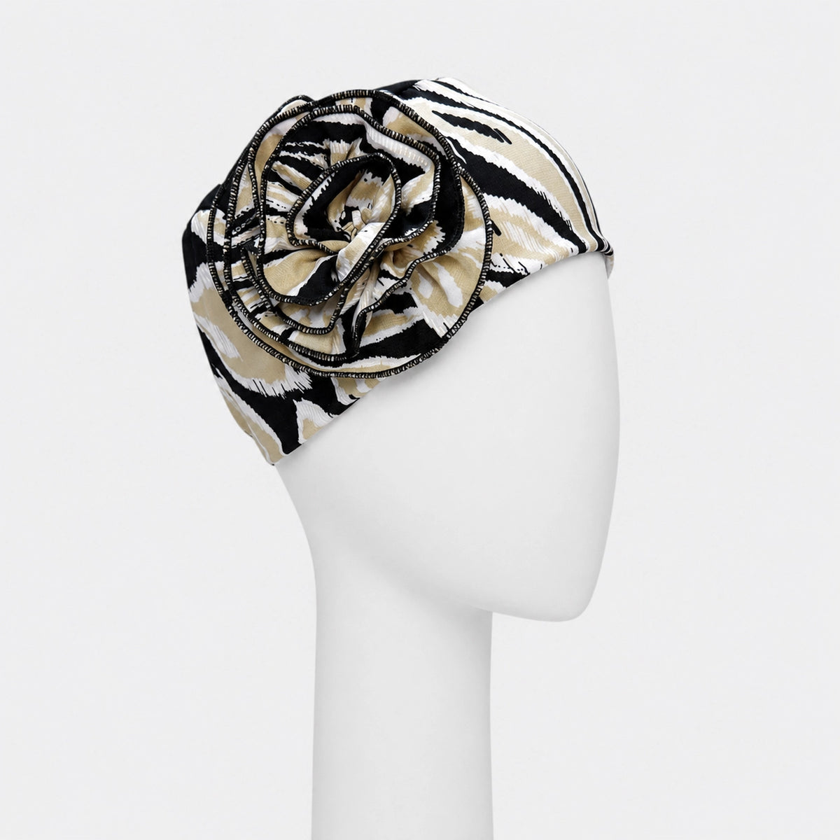 Bonnet flora Sibelle palmier noir sur fond blanc