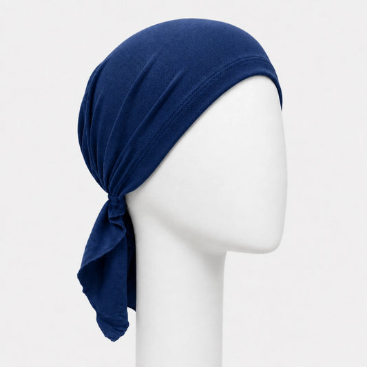 Foulard prénoué Sibelle en bambou bleu capitaine sur fond blanc 