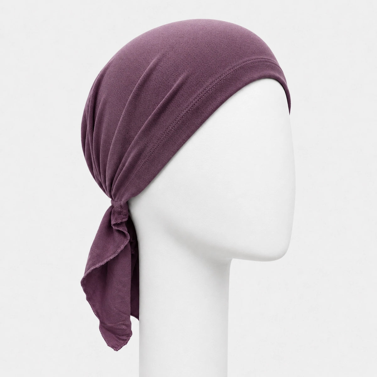 Foulard prénoué Sibelle en bambou violet sur fond blanc